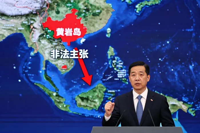 中方严正反对菲方黄岩岛划设领海基线