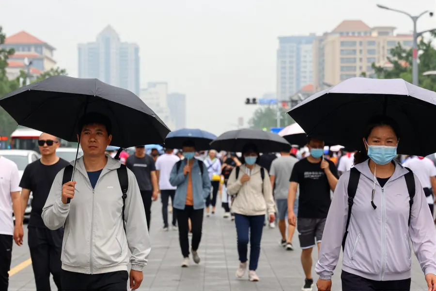 北京高温高湿天气持续 局地36.3℃