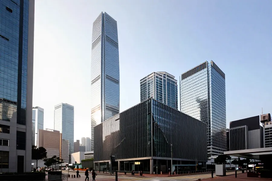 香港甲级写字楼市场复苏，中环租金创15年新高