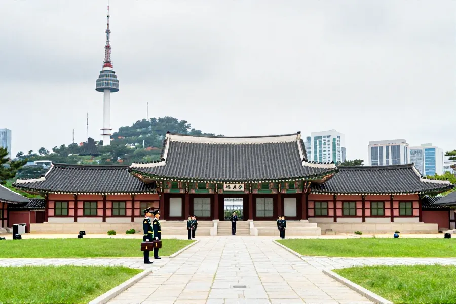 韩国总统力推三军军校合并 防范政变风险
