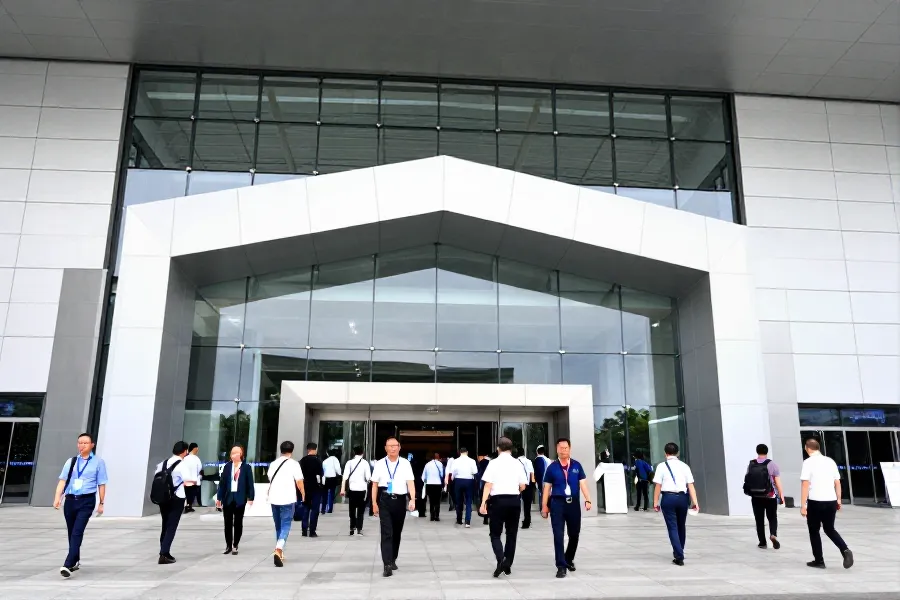 国际发明展览会汇聚全球创新成果 3700余项前沿技术亮相广州