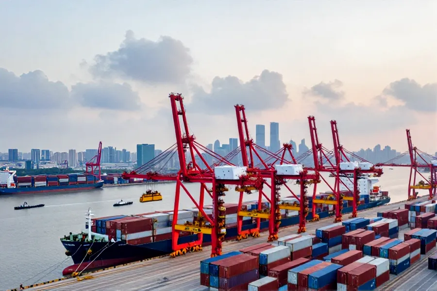 2026年前7月中国外贸增长17.3% 民营企业成主力
