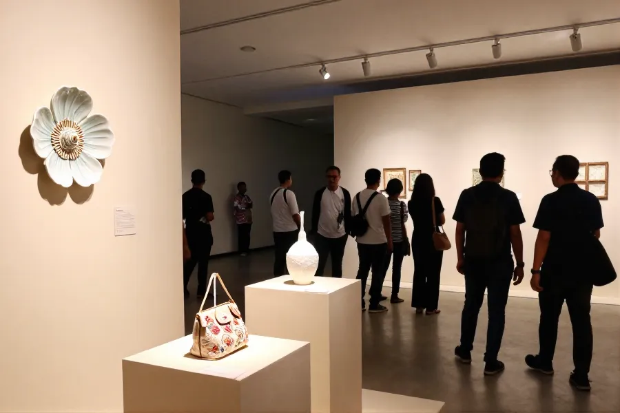 雅加达启幕“她的花开”融合展：洛阳牡丹与印尼毛茉莉同台对话