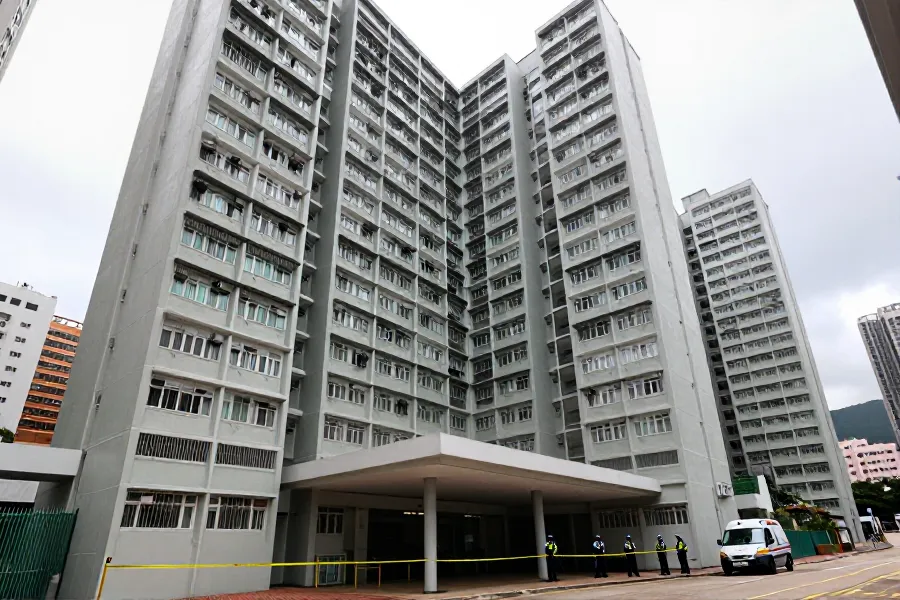 黃大仙昭善樓兩鄰因噪聲起衝突 一男墜樓殞命另一男重創