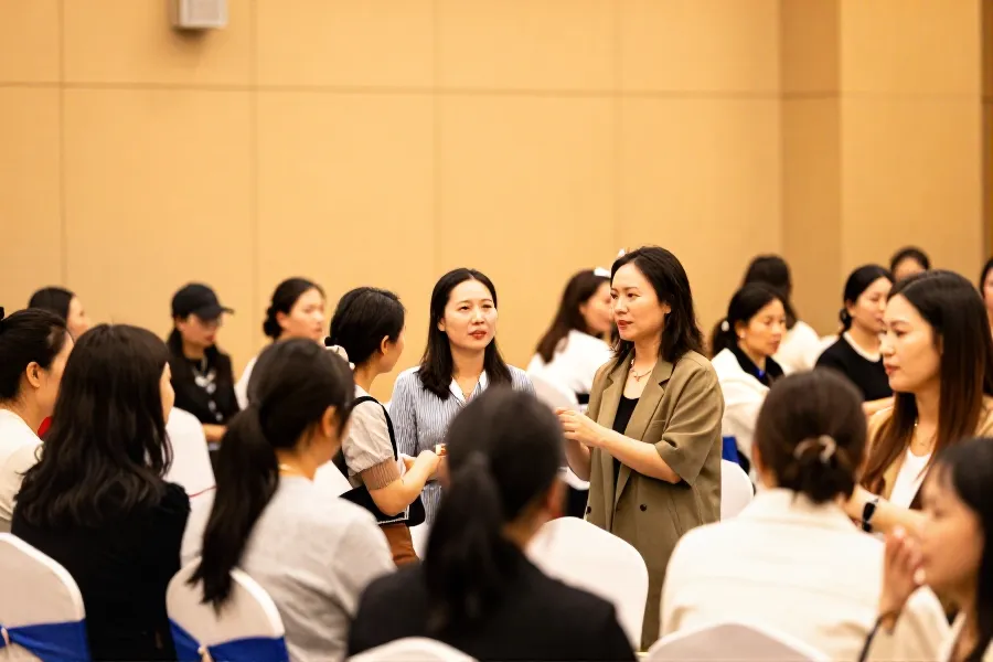 中老妇女交流在南宁开展，聚焦人工智能赋能