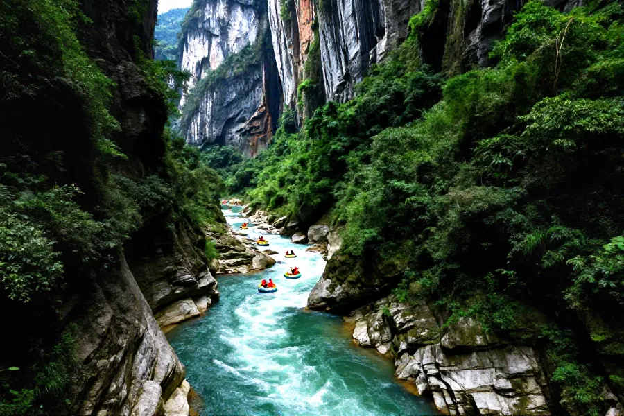 广东暑期亲水游升温：古龙峡领跑，笔架山成亲子新宠