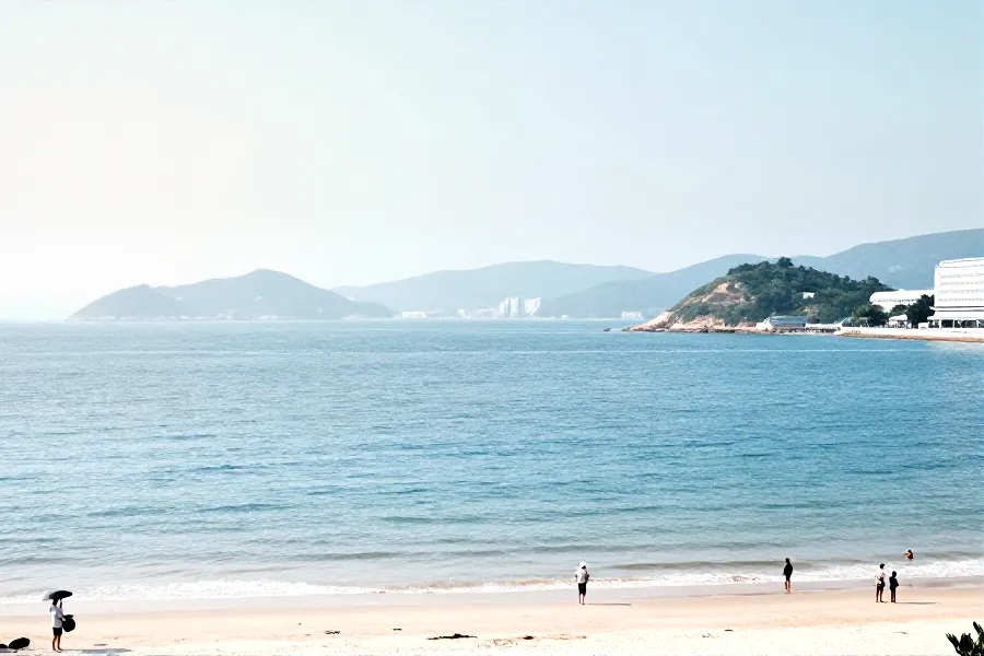 白海豚变强台风向西，港区周末气温升至34度