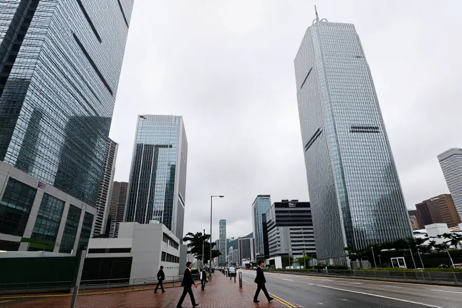 港股缩量收跌恒指失守均线 北水由入转流出13.76亿