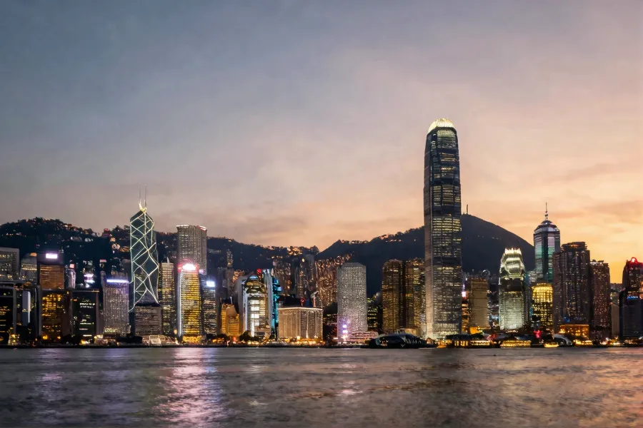 A+H热潮助推港股IPO募资创纪录